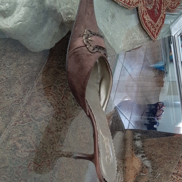 Low pumps - Picture 4 of 4